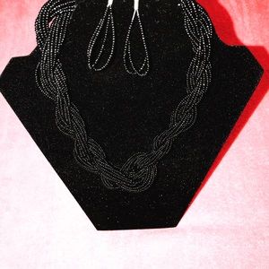 Beautiful Jewelry that will accent any outfit!